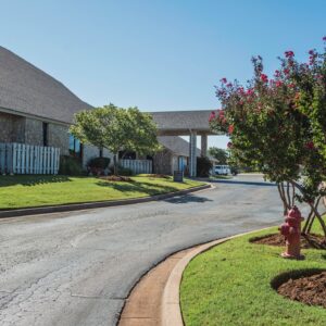 Commercial landscaping service in Oklahoma City