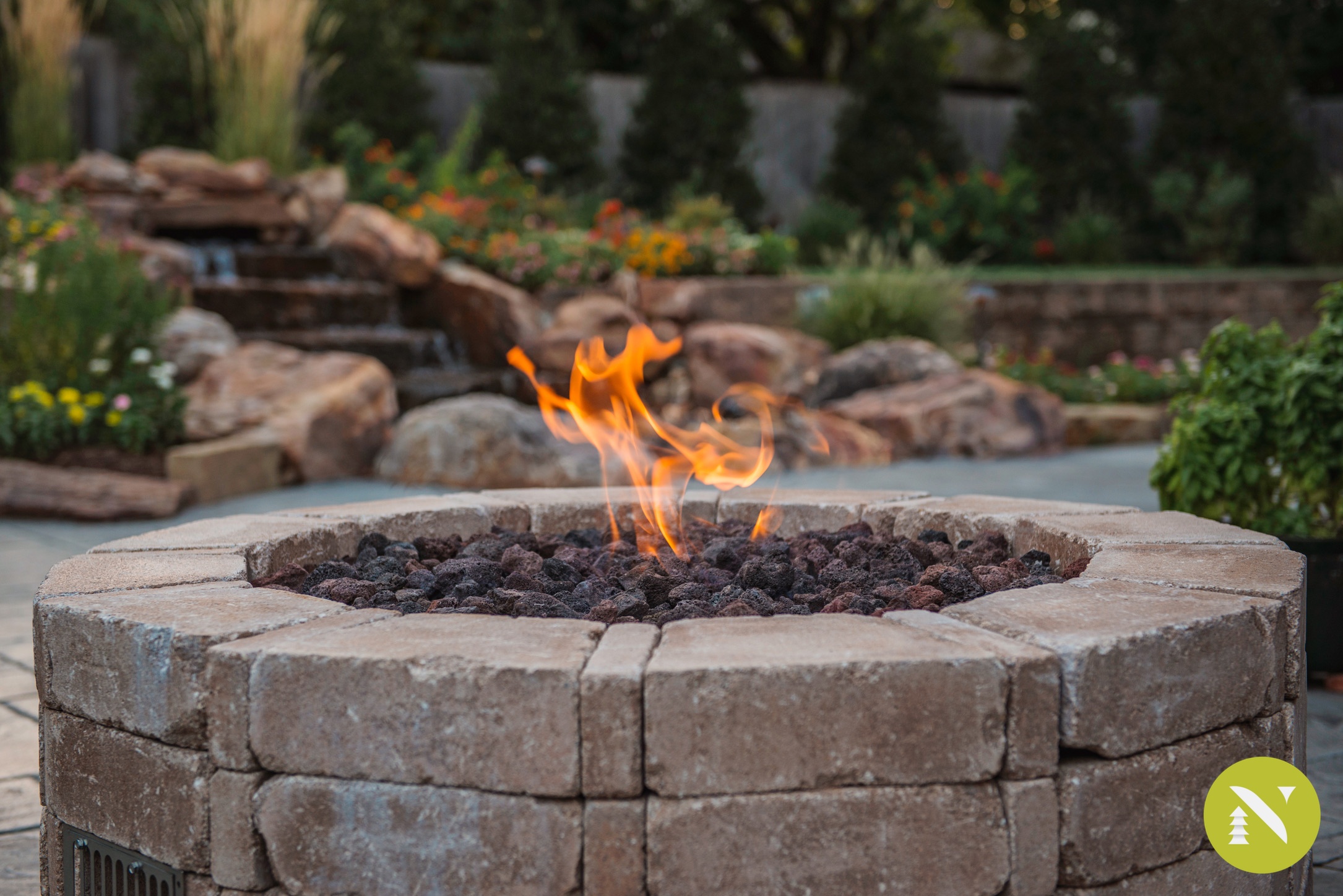 Fire Pits & Outdoor Fireplaces