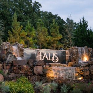 Water feature hardscaping service in Edmond OK