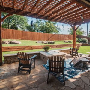 outdoor living flagstone Patio and deck service in OKC