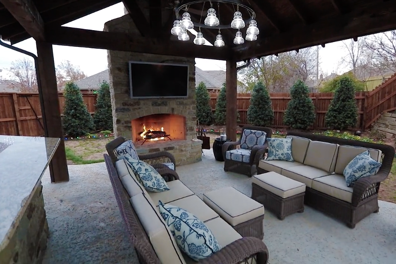 Fire Pits Outdoor Fireplaces, Can I Have A Fire Pit Under Covered Patio
