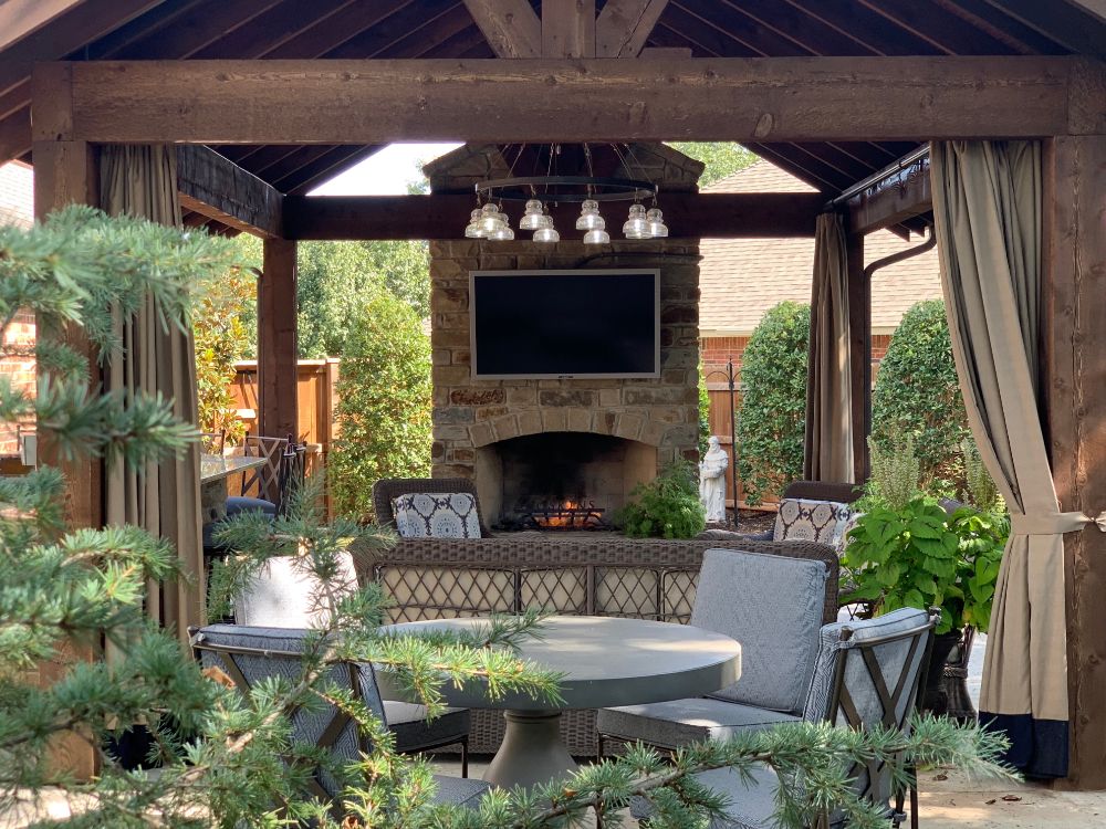 Fire Pits Outdoor Fireplaces, Can You Put A Gas Fire Pit Under Covered Patio