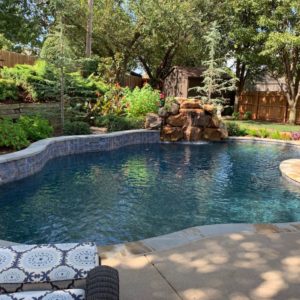 Nelson Landscaping pool with waterfall